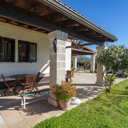 Apartman Giulia Cocumola