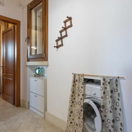 Giulia Apartman Cocumola